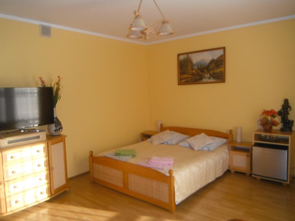 Pensjonat Przy Bloniach Krakow Room photo